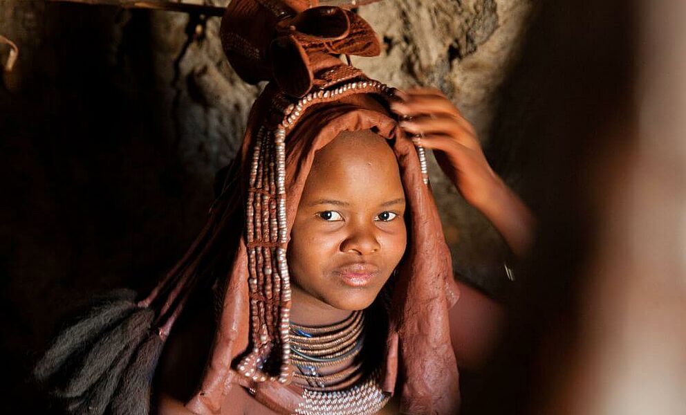 Junge Himba Frau im Kaokoland