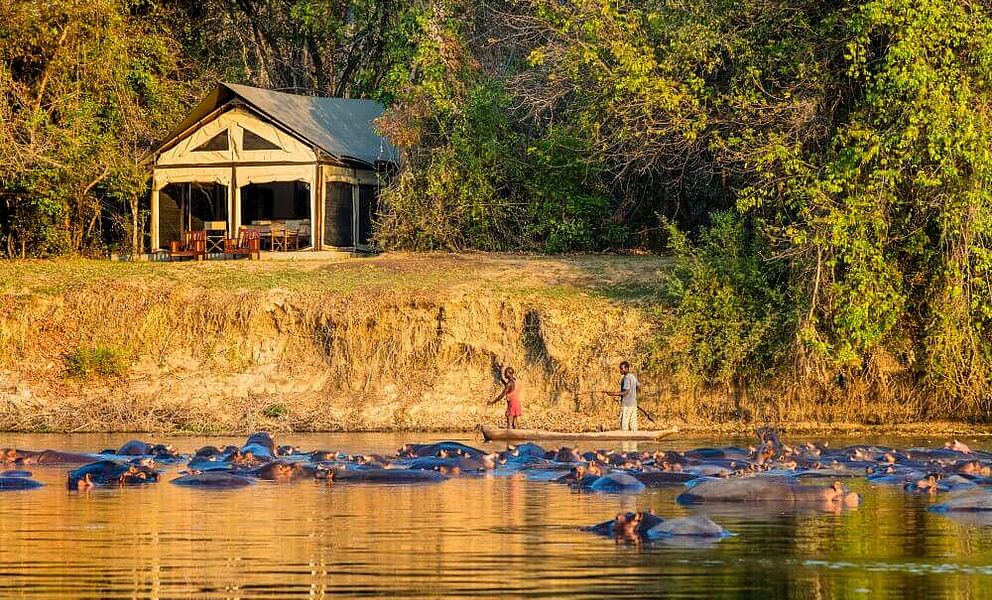 Luambe Camp Chalet direkt am Ufer des Luangwa Flusses