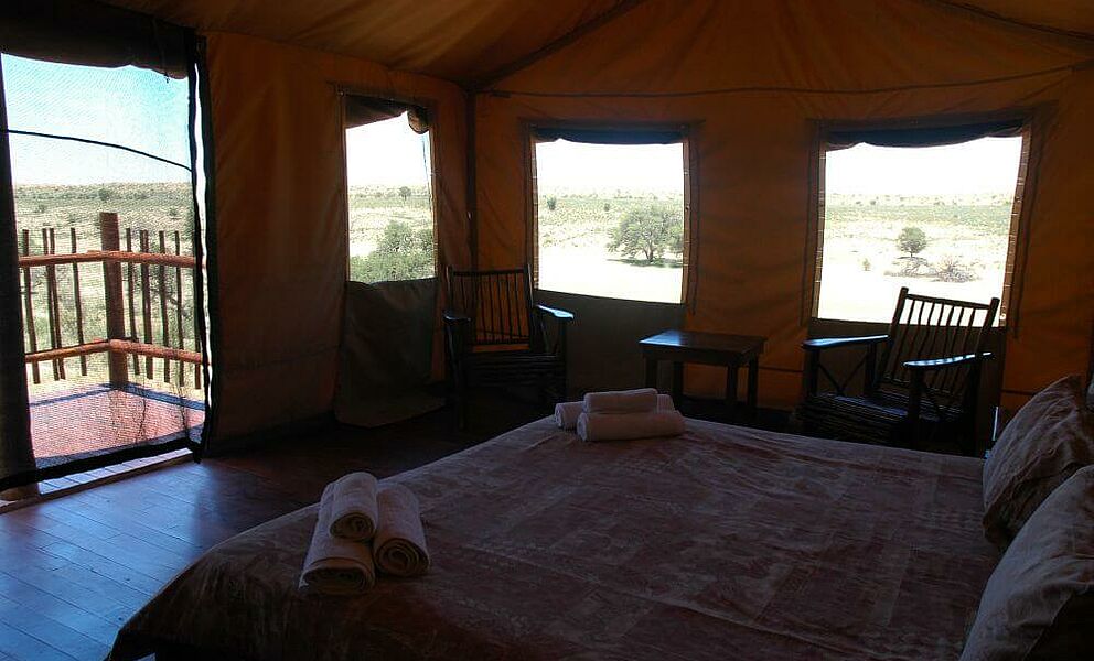 Inneneinrichtung Ihres Zeltes im Kgalagadi Transfrontier Park
