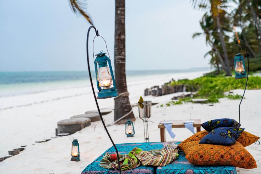 Sundowner am Strand von Xanadu Villas & Retreat